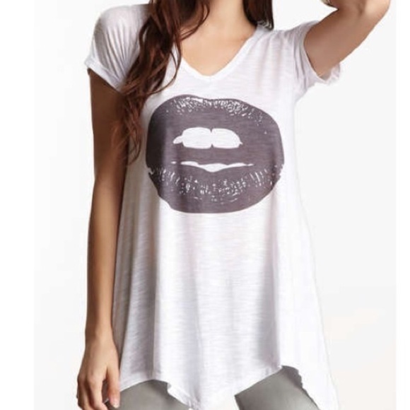 Go Couture Tops - Graphic Print Tunic Tee