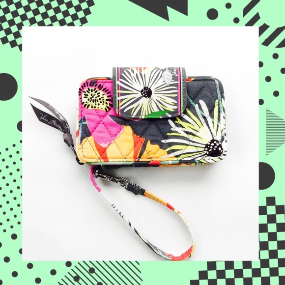 🌷FINAL SALE🌷 Vera Bradley Wristlet