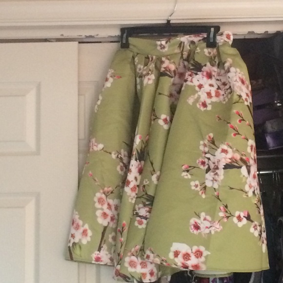 Floral skirt