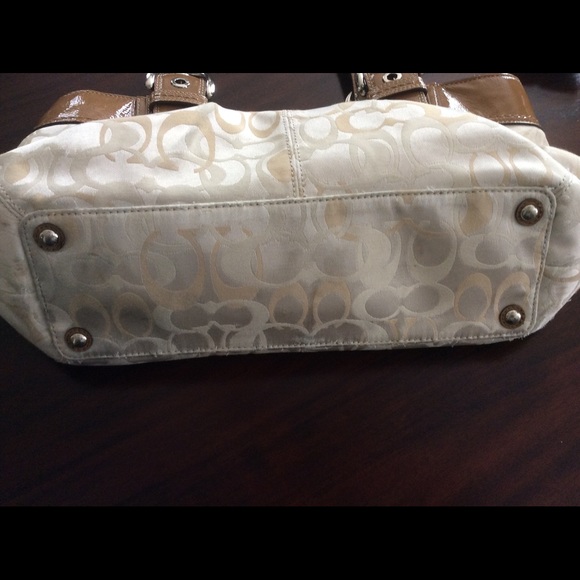 Coach Purse - Picture 3 of 4