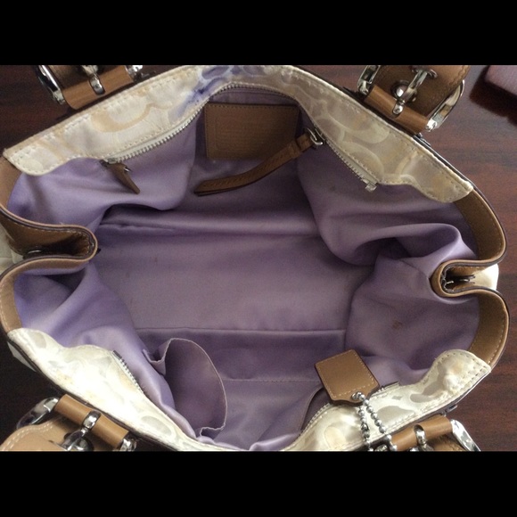 Coach Purse - Picture 4 of 4