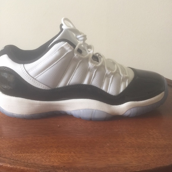 JORDAN RETRO 11 CONCORD - Picture 4 of 4