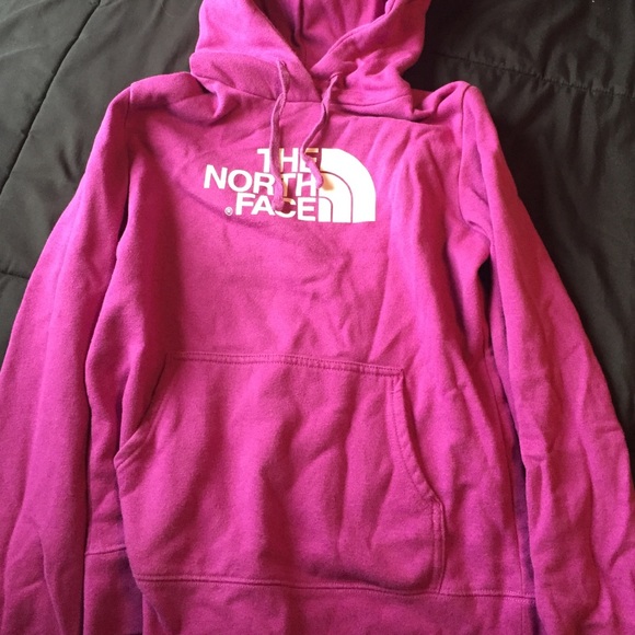 NWOT North Face Hoodie 💜