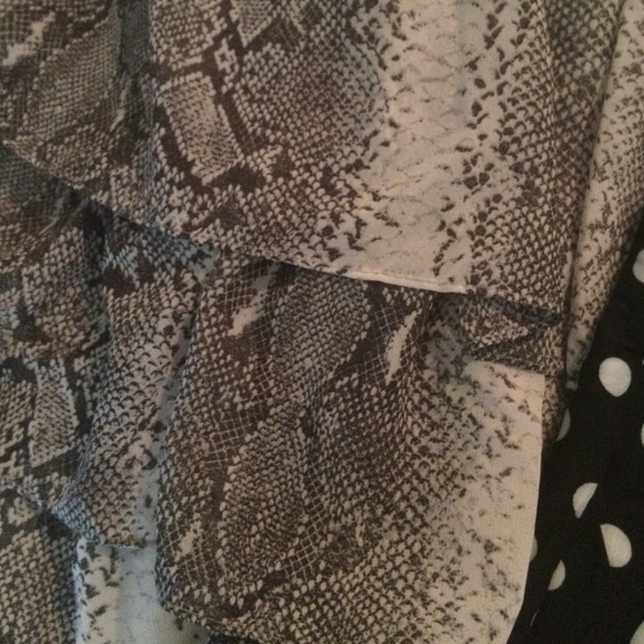 2 skirts new with tags - Picture 3 of 3