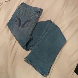 🚫SOLD🚫 NWT Hollister Bootcut Jeans