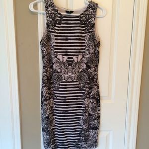 H&M black and white stretch design dress