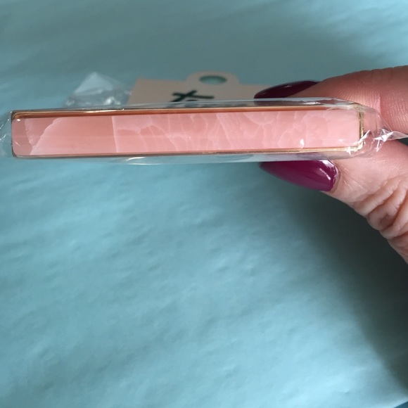 Pink Marble Stick Bar Bracelet - Picture 2 of 4