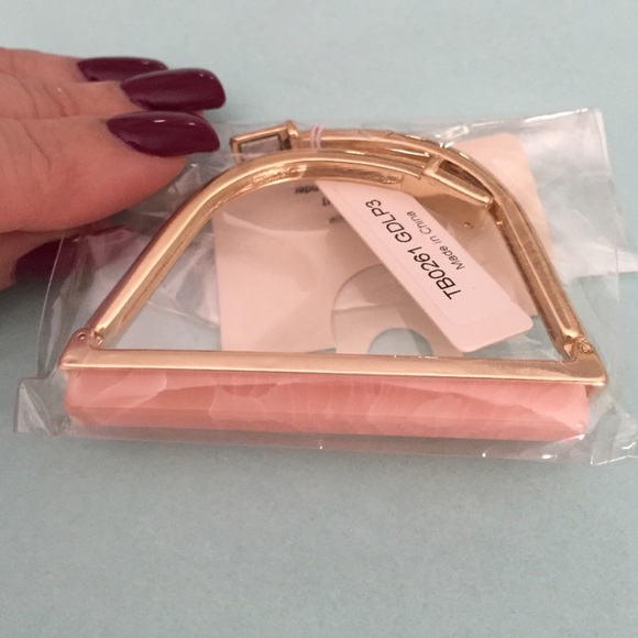 Pink Marble Stick Bar Bracelet - Picture 4 of 4