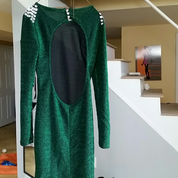 Dress - Picture 4 of 4