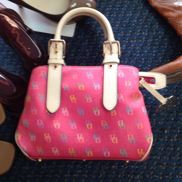 Dooney and Bourke inspired bag - Picture 1 of 4