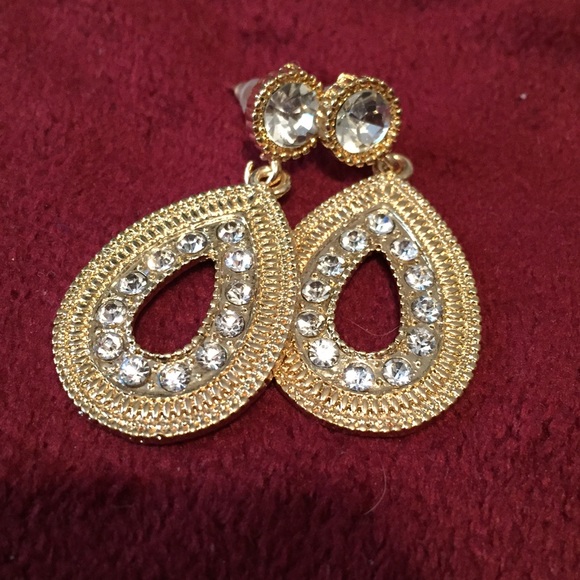 Ear rings