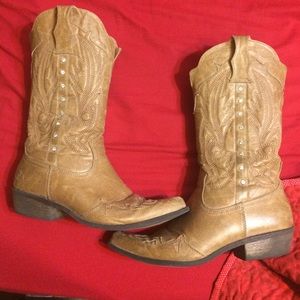 💥WILL LOWER💥 Cowboy boots!