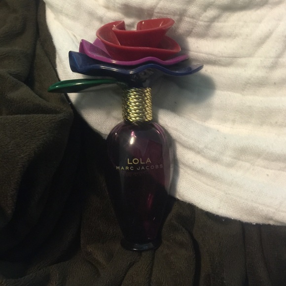 Marc Jacobs Lola perfume