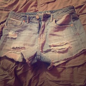 Destroyed high waisted/rise denim shorts aero