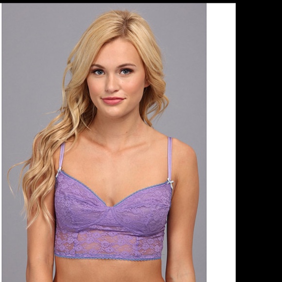 BCBGeneration Womens Linen Pom Pom Crop Top