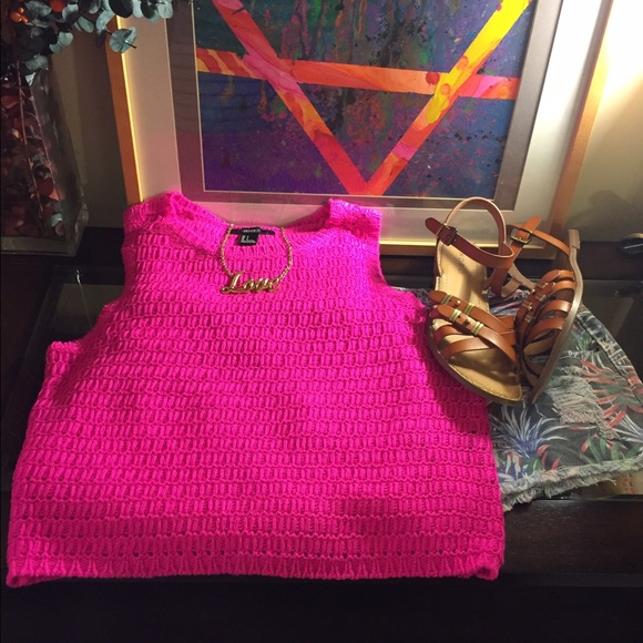 SOLD - FOREVER21 Crop Sweater - Picture 1 of 3