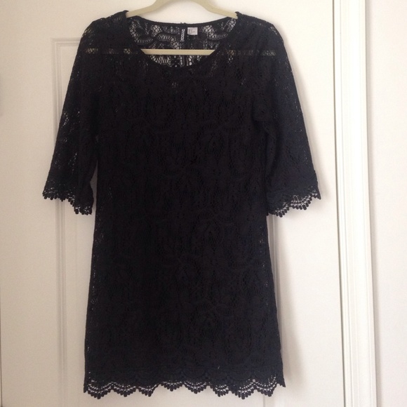 H&M Dresses & Skirts - Black Lace Crochet Dress/long tunic