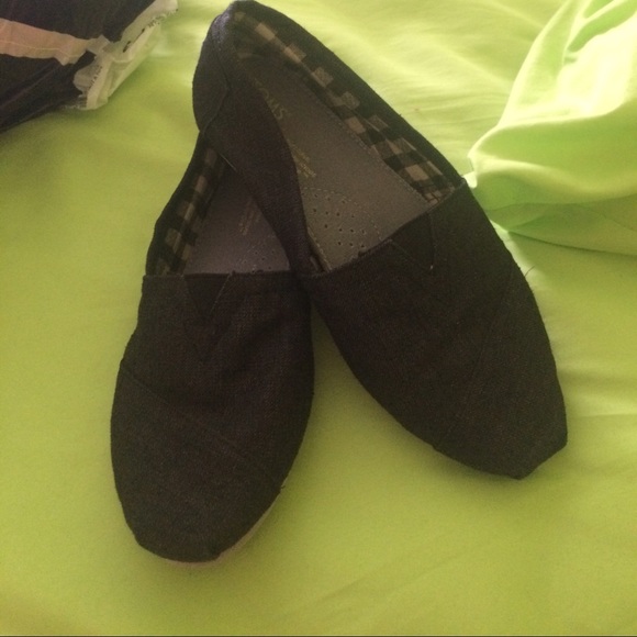 TOMS Shoes - Toms- women's classic canvas black