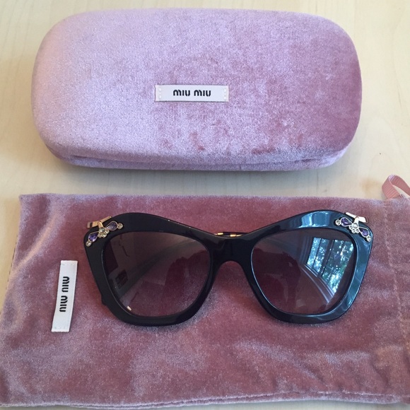NWT Miu Miu Embellished cateye sunglasses!! main image 4