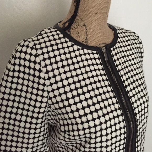 💲⬇️ Polkadot zip blazer
