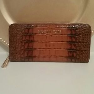 Michael kors wallet never used