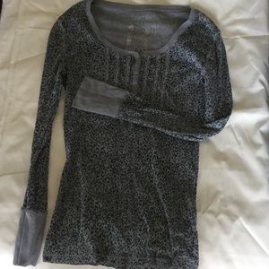Gray leopard print Long sleeve shirt