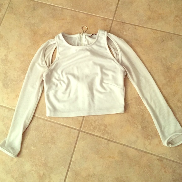 XS Tobi crop top