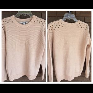 Forever 21 studded light sweater 💘
