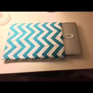 MacBook Pro laptop chevron sleeve in turquoise