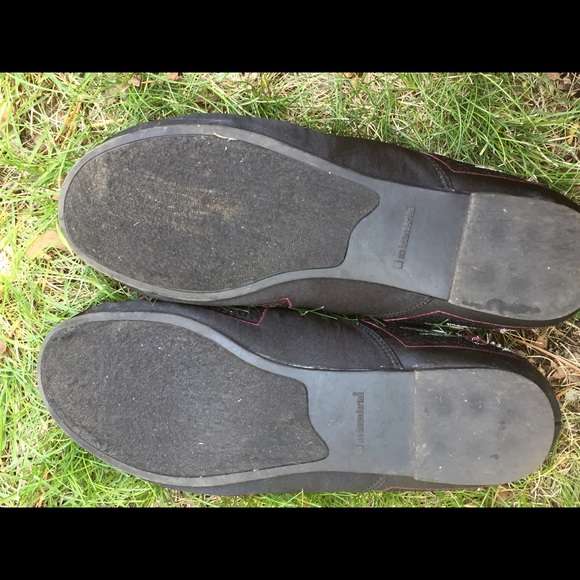 Black floral flats 🌺🌸🌹 - Picture 4 of 4