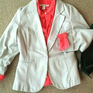 🎊HP!!🎊Off-white Shimmer blazer