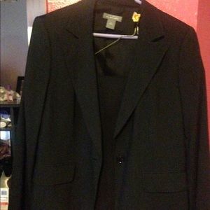 Ann Taylor women's suit