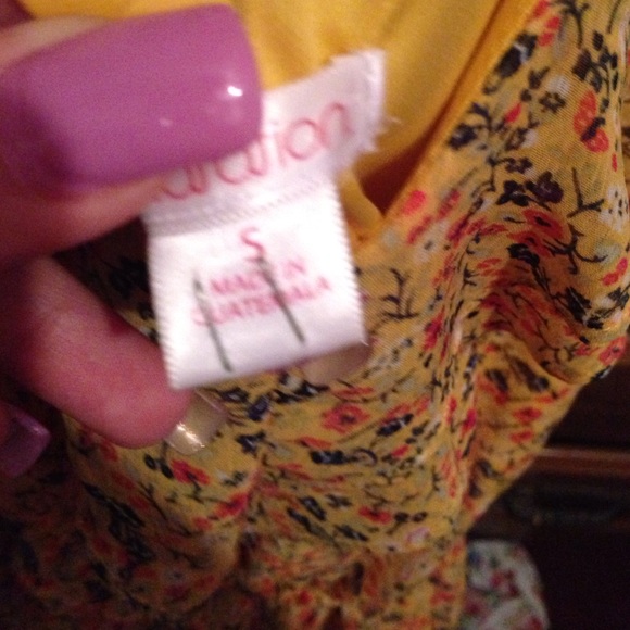 Dress - Picture 3 of 4