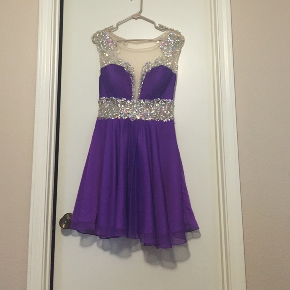 Party time designer dress. - Picture 1 of 4
