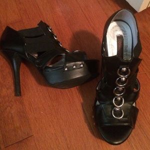 Dollhouse black heels