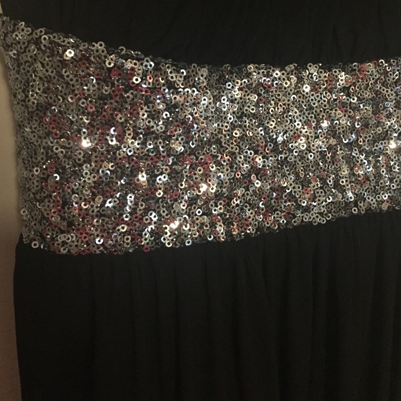 Calvin Klein black designer dress. - Picture 2 of 4