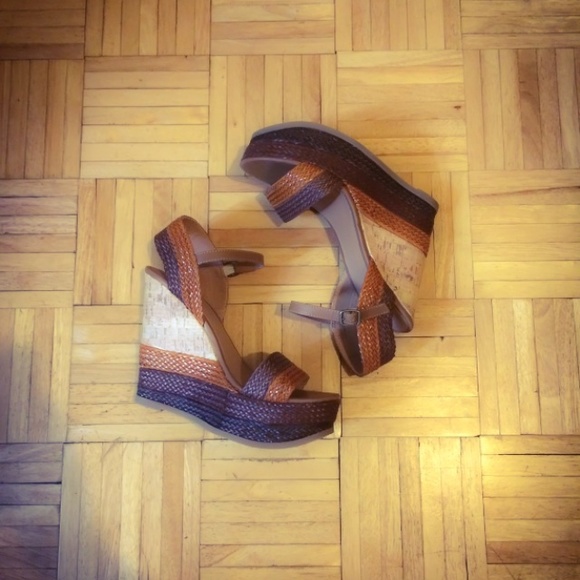 🎉FINAL REDUCED PRICE! 🎊 Wedges