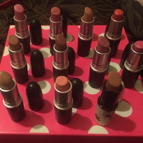 Mac lip stick - Picture 2 of 4