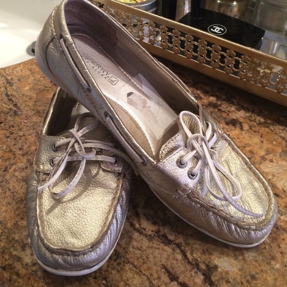 Gold Sperry's