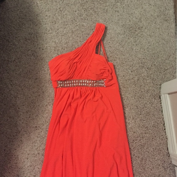 Ig nite evenings dress by Carol Lin - Picture 1 of 4