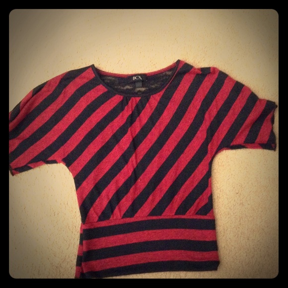 Junior XS red, black,and lace short sleeve shirt