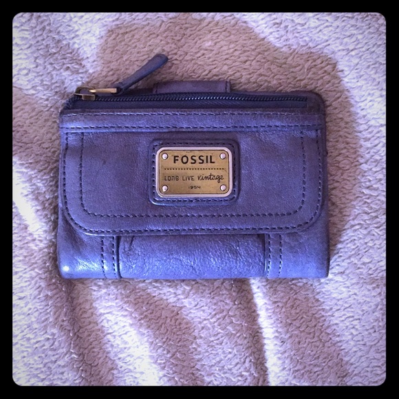Fossil wallet
