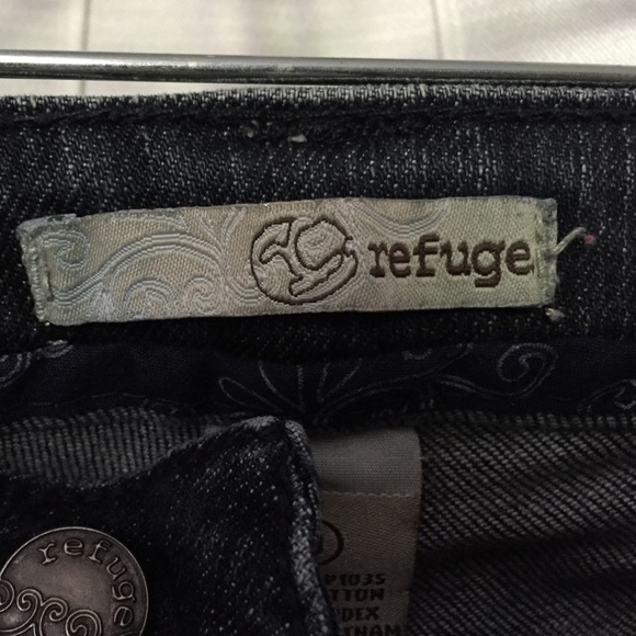 Jeans - Picture 2 of 3