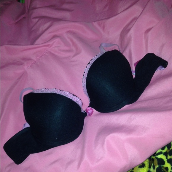 Black & Pink bra