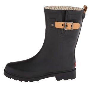 Chooka Women's solid black mid rainboot