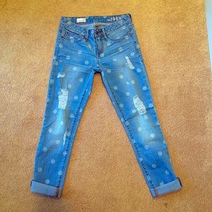 NEVER WORN Gap polka dot distressed skinnies