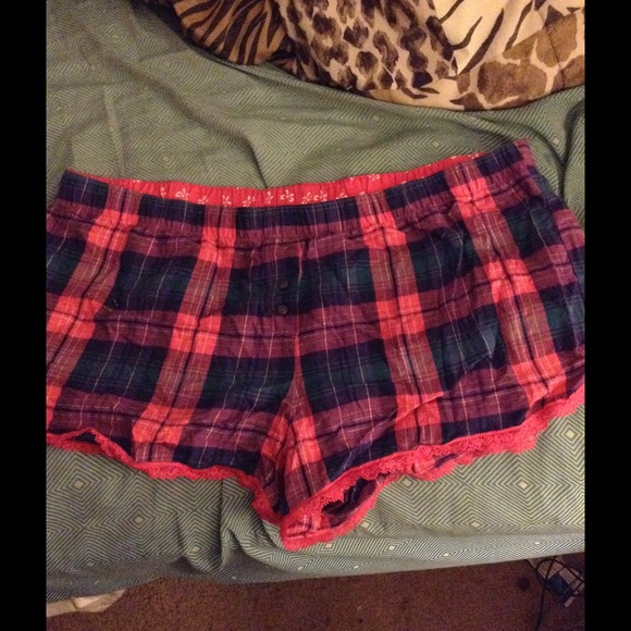 Plaid pj shorts