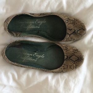 ON HOLD Snake-Skin Flats