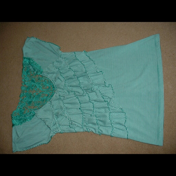 Almost Famous dress top :)