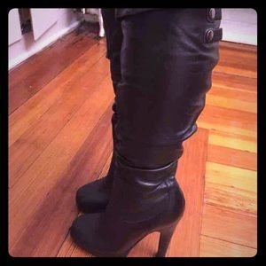 Jessica Simpson boots